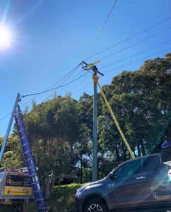 Read more about the article The Power Pole Installation Process: What to Expect During Your Newcastle Project